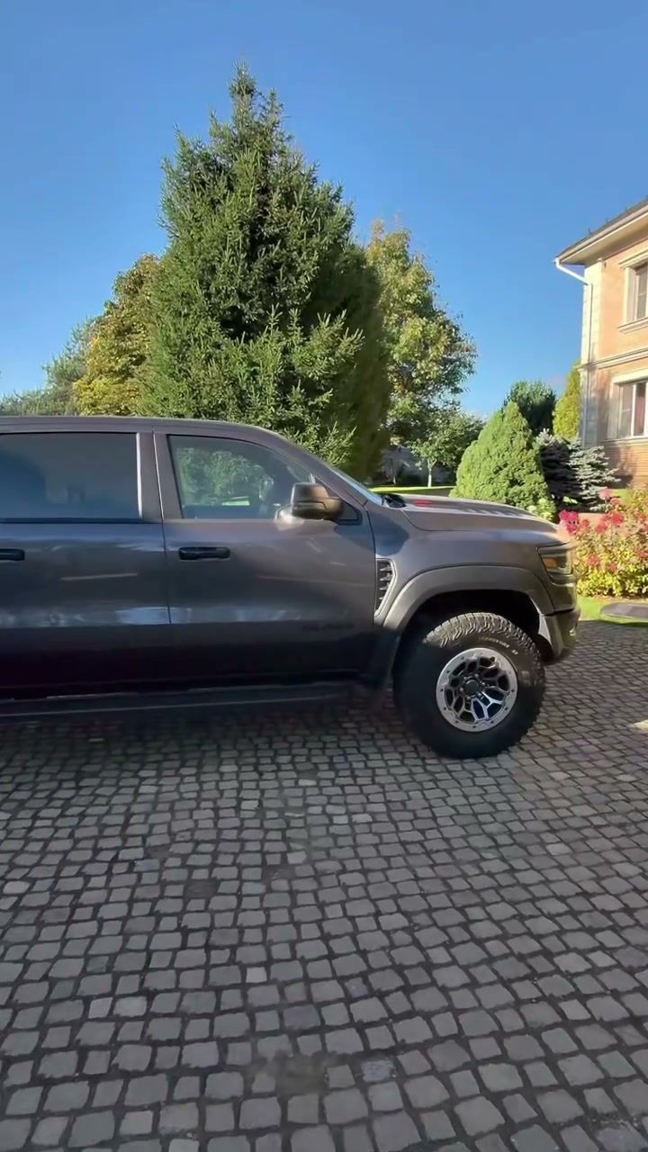 RAM TRX · 2023 · 7 550 км — кадр из видео осмотра